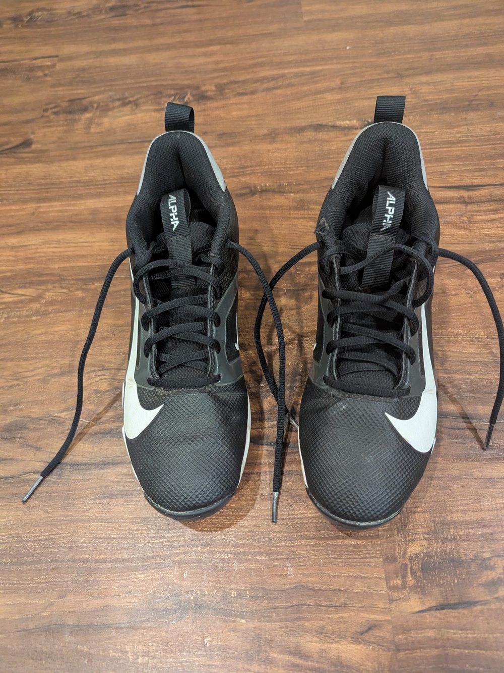 Nike Alpha Menace 4 Shark Football Cleats